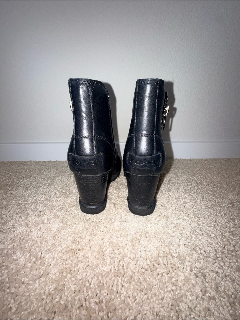 Sorel Black Leather Heeled Ankle Boots with Buckle Detail